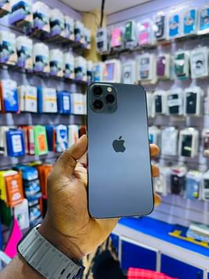A picture of Iphone 12pro