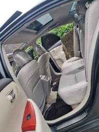 A picture of 2008 registered es350 firstbody panoramic roof engine gear Ac untampered