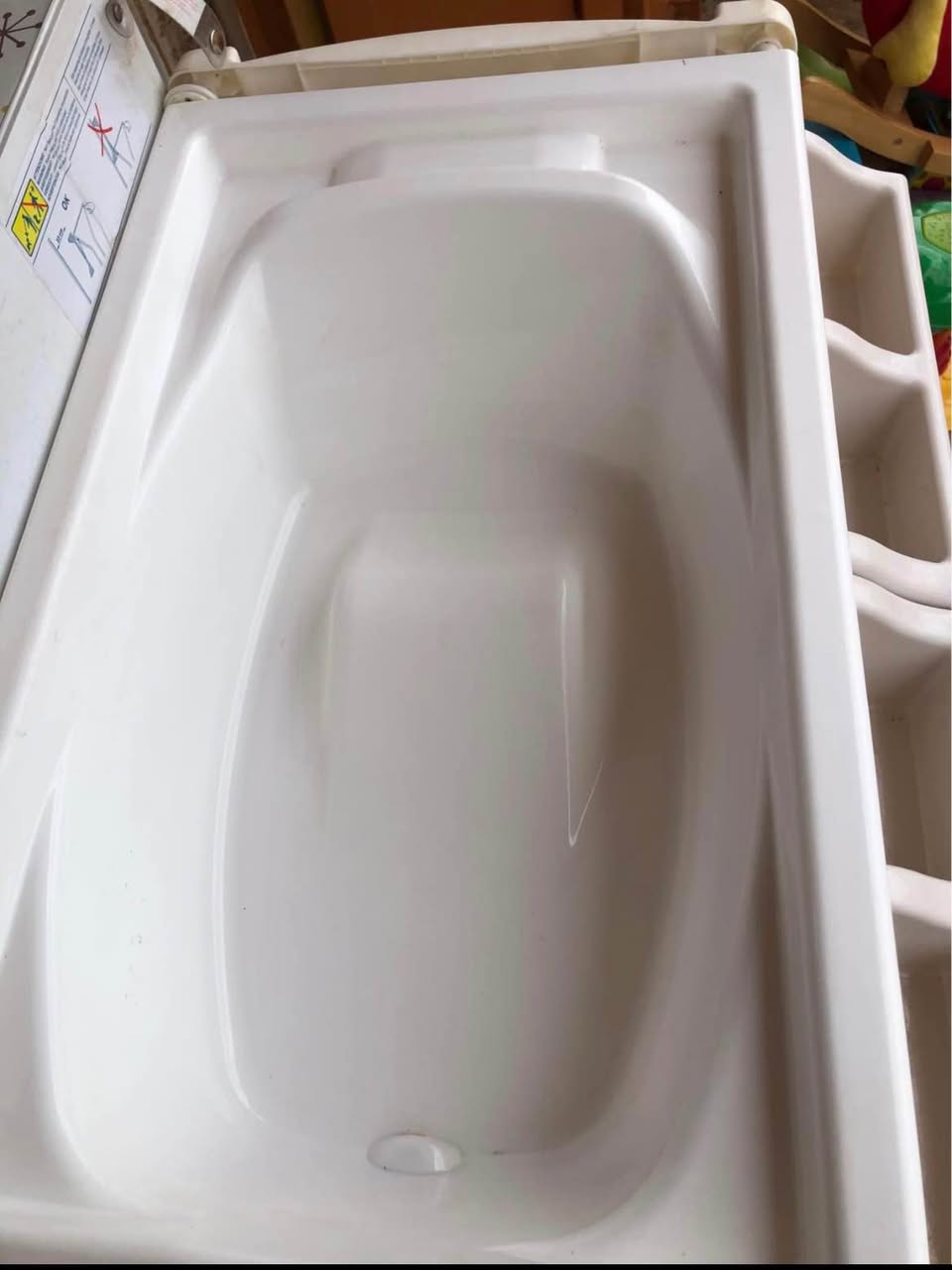 A picture of Baby bath and changing units are available
