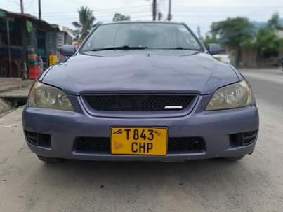 used toyota altezza