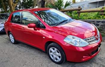 used nissan tiida