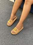 A picture of Shoes