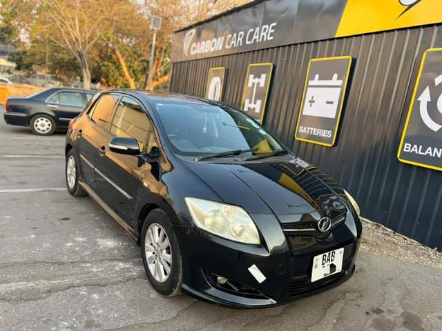 toyota auris