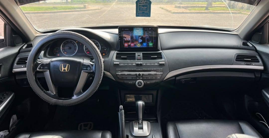 A picture of A super clean Nigerian used Honda Accord 2009 model with