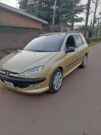 A picture of Clean Peugeot 206 SW with 1week Belgium engine Buy and