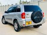 A picture of RAV 4 kilitime 0677910665