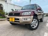A picture of TOYOTA RAV4 BEI 12 5
