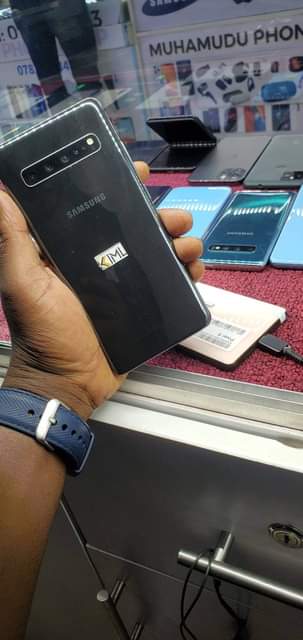 samsung s10