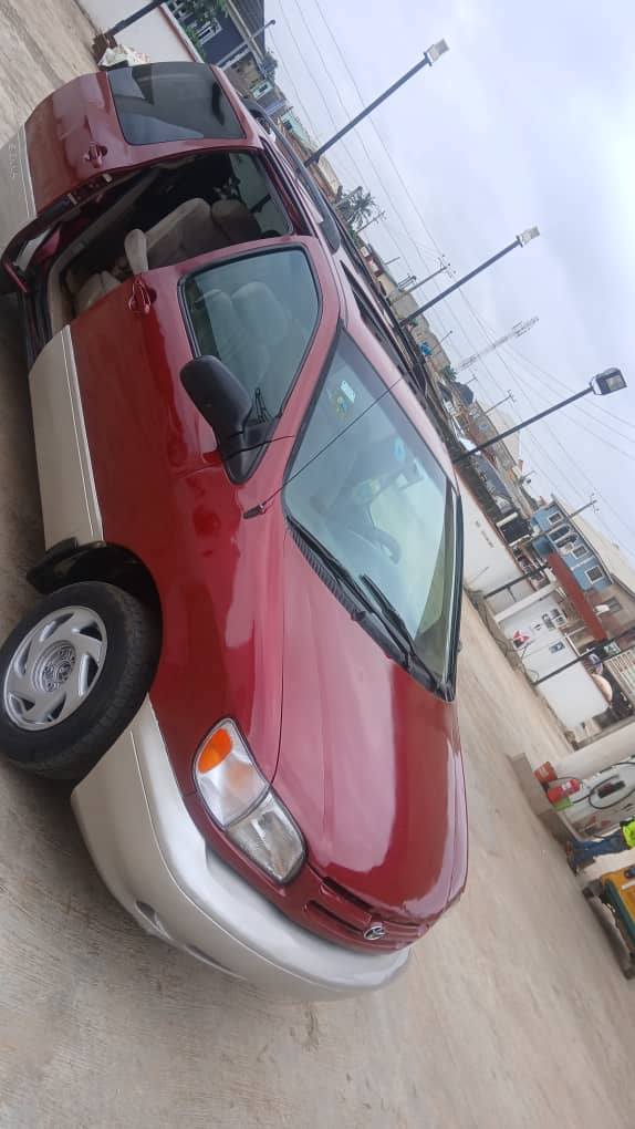 A picture of Toyota sienna extremely Clean and Everything working perfectly