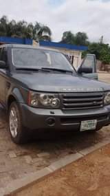 A picture of Neatly kept 06 Range Rover sport in condition Not fixable