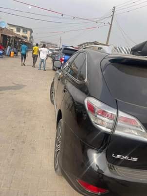 A picture of Lexus Rx350