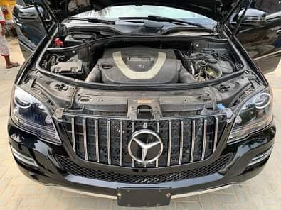 A picture of REGISTRE Mercedes Benz Ml350 2010 Colour Black ustom uty ntact