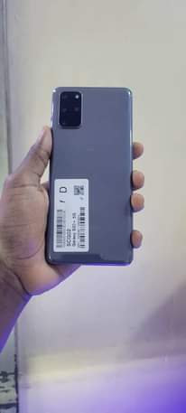 A picture of Samsung Galaxy S20 on sale at 470 000 UGX Call
