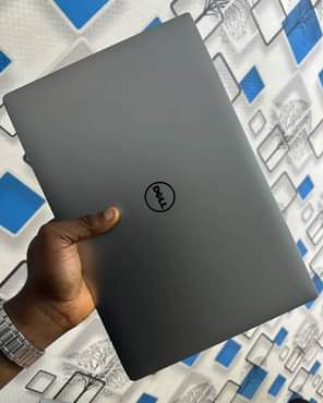 A picture of Dell Precision 5520 i7 16gb ram 512gb SSD 4gb graphics