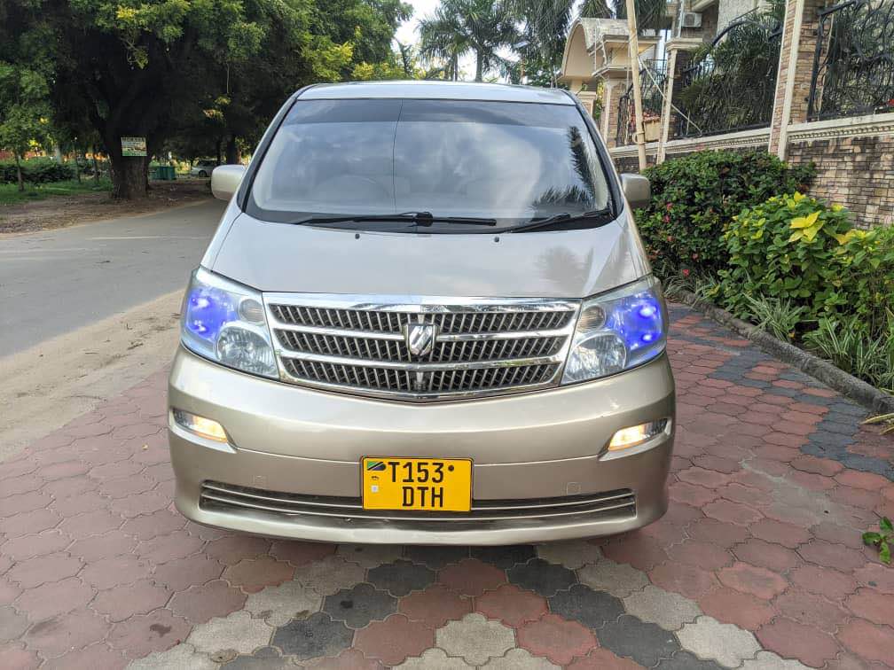 toyota alphard