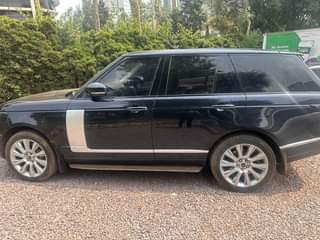A picture of Range rover model 2015