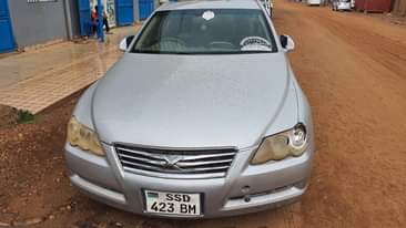 A picture of Toyota mark x