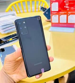 A picture of S20 Plus 5G at 530k