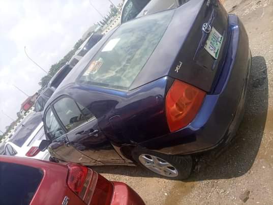A picture of Toyota Corolla bank type