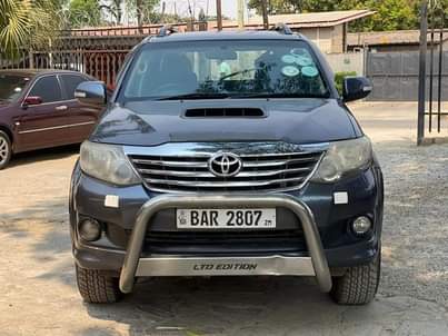 used toyota fortuner