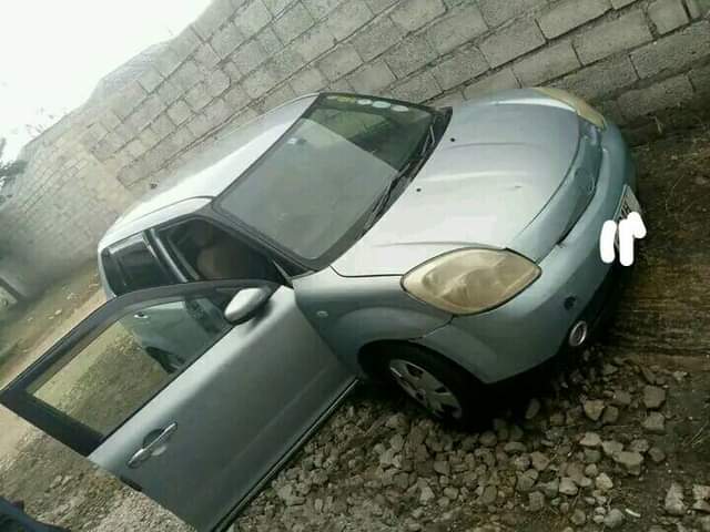 mazda verisa