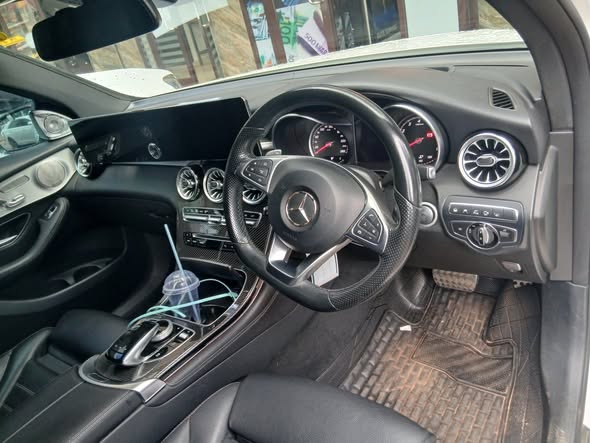 A picture of 2018 Mercedes Benz glc benz