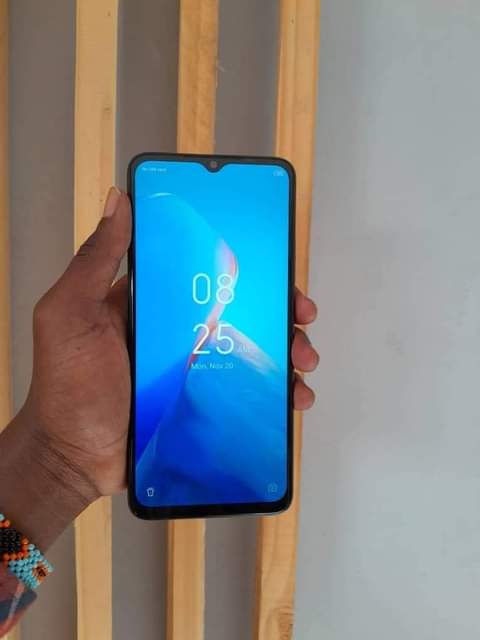 A picture of Spark 8 c