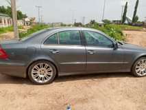 A picture of Mercedes Benz e 350 2009 model