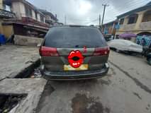 A picture of Awoof Toyota sienna urgently for sale