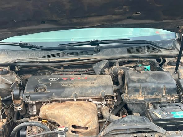 A picture of TOYOTA CAMRY LE 2005