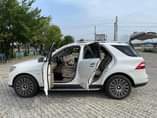 A picture of Clean Registered 2012 2013 Mercedes Benz ML350 For Sale