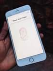 A picture of iPhone 6s Plus at 270k