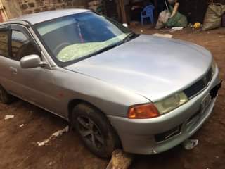 mitsubishi lancer