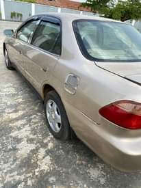 A picture of Honda Accord 2002