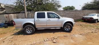 isuzu kb300