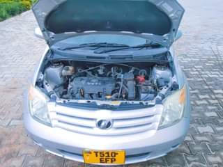 A picture of 2006 TOYOTA IST