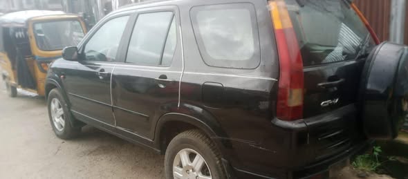 A picture of Honda CRV 2004