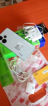 A picture of Used like new infinix hot 30Hi available for sale please