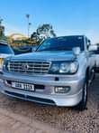 A picture of LANDCRUISER V8