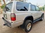 A picture of TOYOTA FORERUNNER