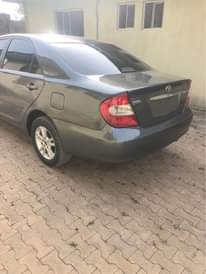 A picture of Toyota Camry 03