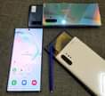 A picture of Samsung and iPhone