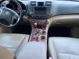 A picture of SHARP UNREGISTERED TOYOTA HIGHLANDER 2008 2009 MODEL BELGIUM STANDARD LIMITED