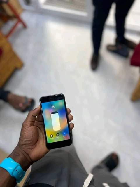 A picture of I PHONE