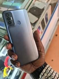 A picture of Nice looking original Tecno camon 18 for 270k at my