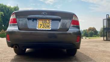 A picture of Subaru Legacy b4