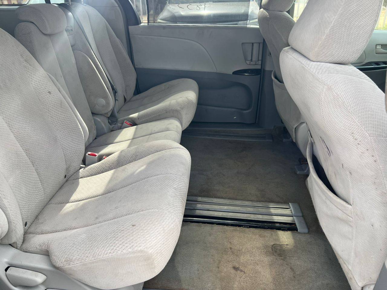 A picture of 2012 Toyota Sienna
