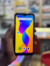 A picture of Itel 16gb 1gb ram clean no cracks 150k 0759979422
