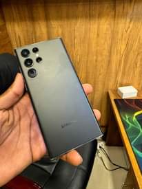 A picture of S22U 256GB