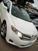 A picture of Awoof Toyota Venza 2010 Pure FirstBody